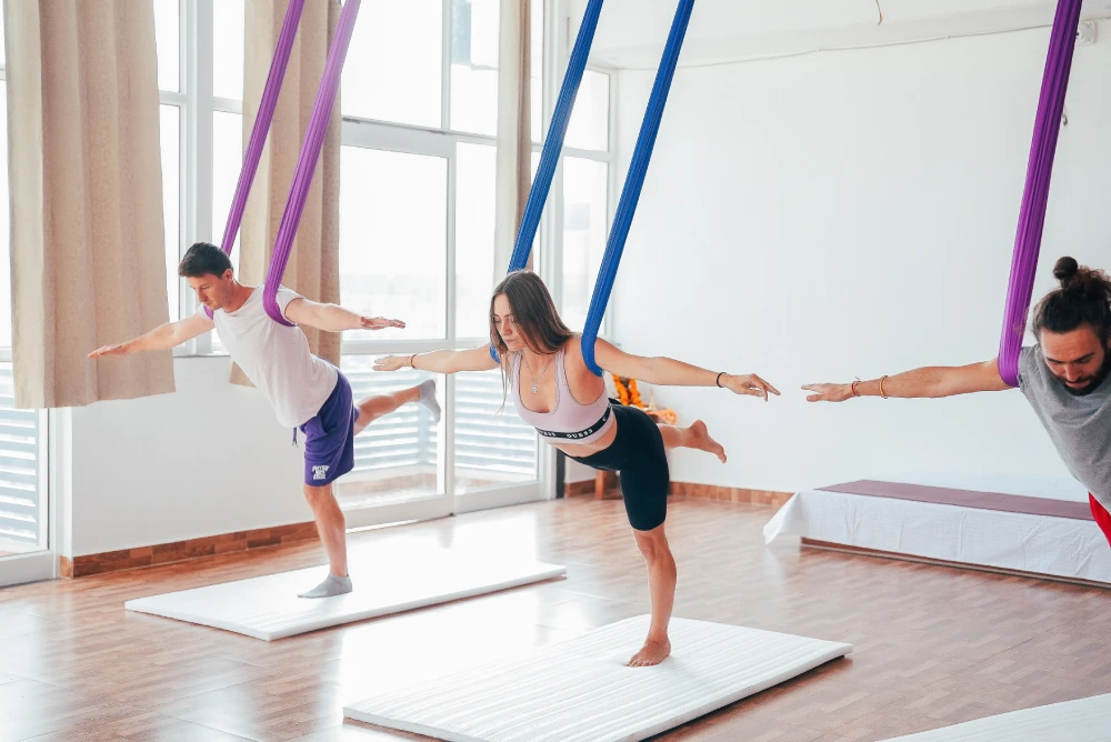 The Benefits of Aerial Yoga & How Practicing It Makes You Feel