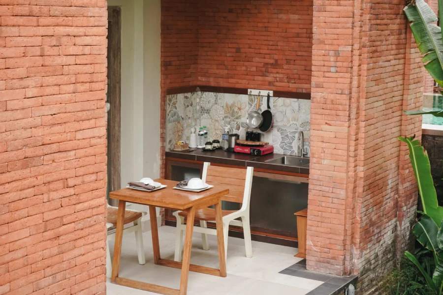 Yoga School In Rishikesh